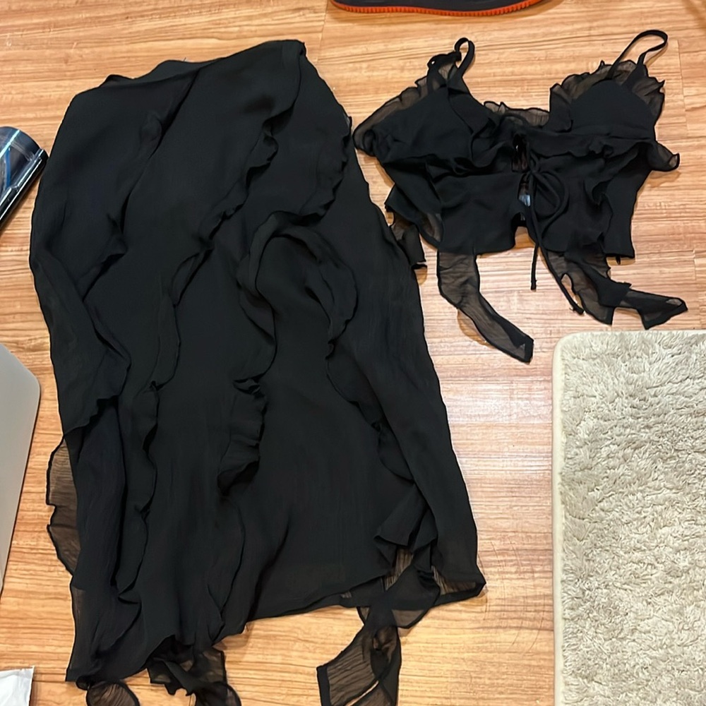 Black skirt and top set